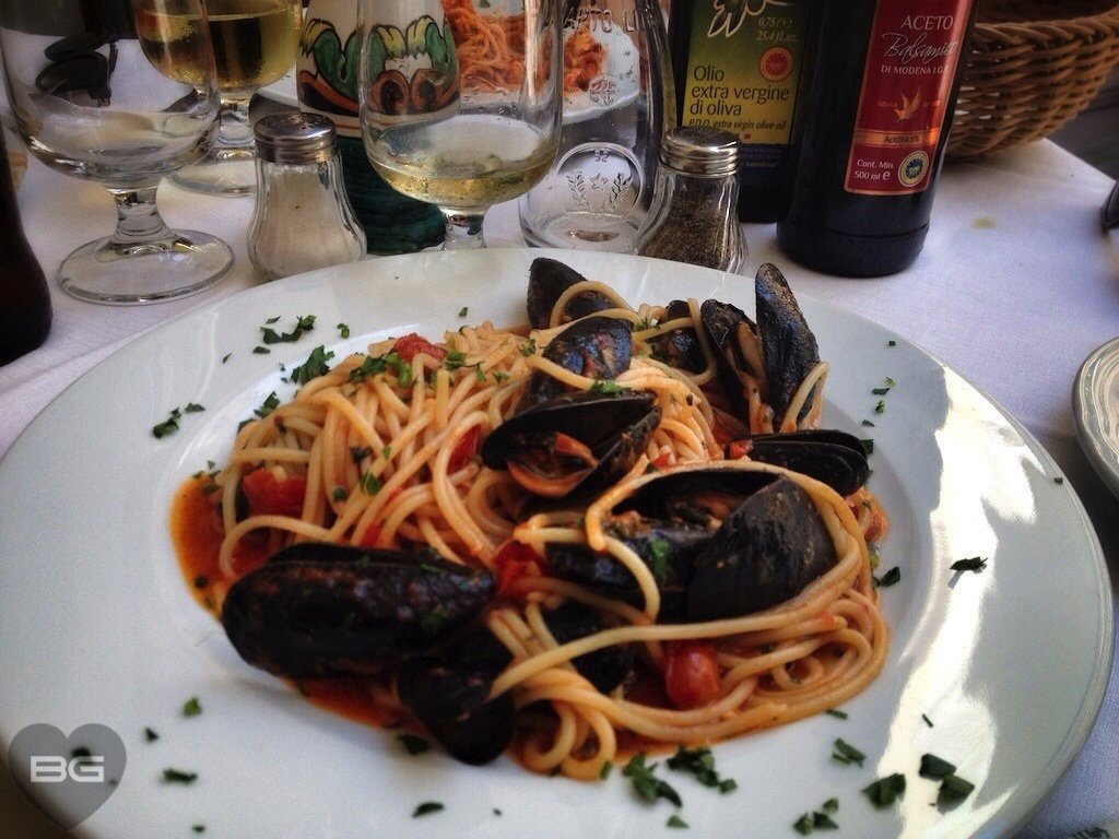 Bomb ass seafood pasta in Positano Italy - Day Trip from Rome © The Blonde Gypsy