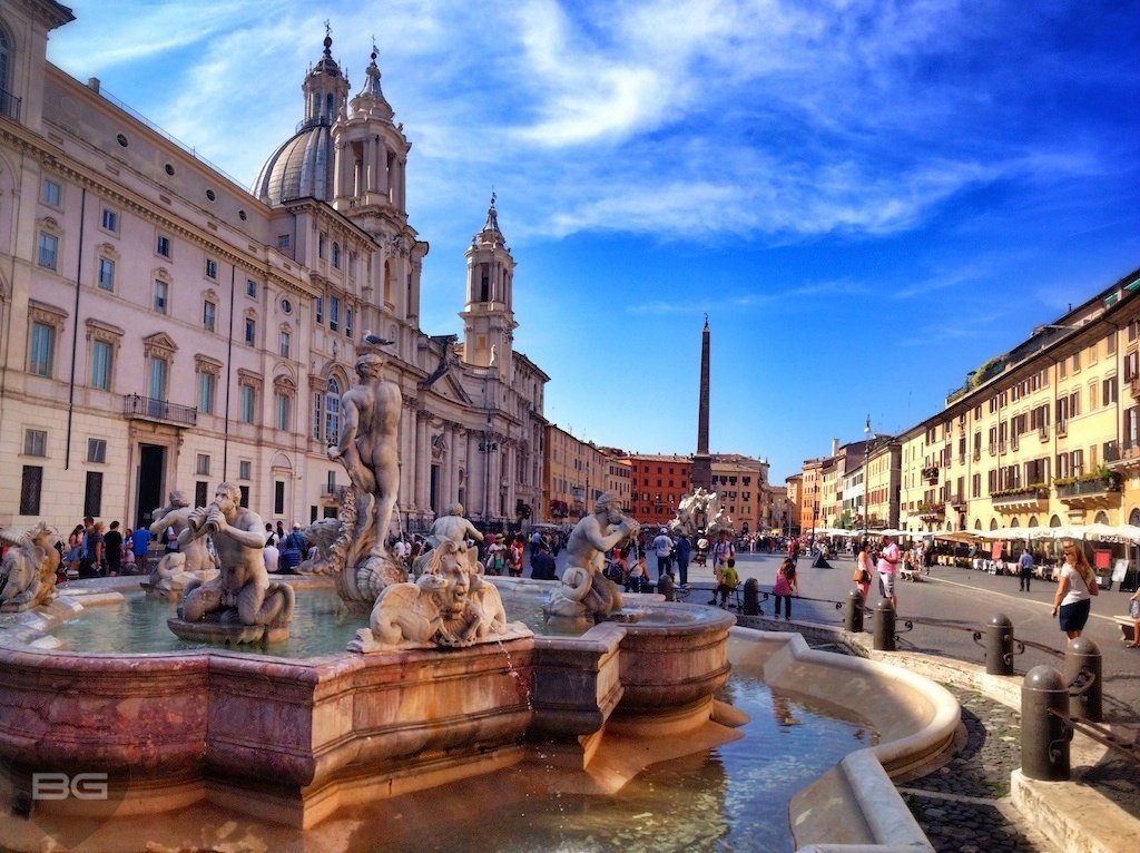 Piazza Navonna Rome Italy © The Blonde Gypsy