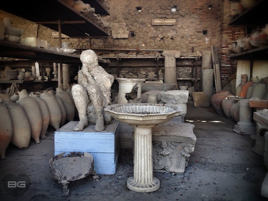 Pompeii is Fake 3 Italy © The Blonde Gypsy