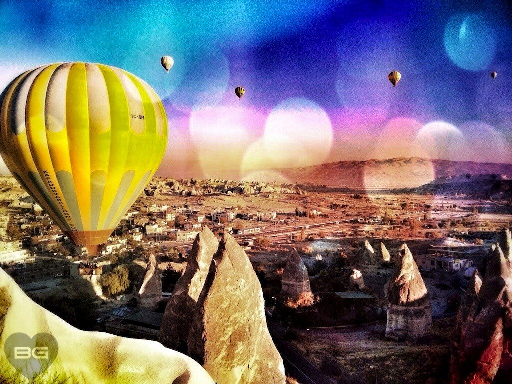 A Little Cappadocia Fauxtography 12 Balloons over Goreme Cappadocia Turkey © The Blonde Gypsy