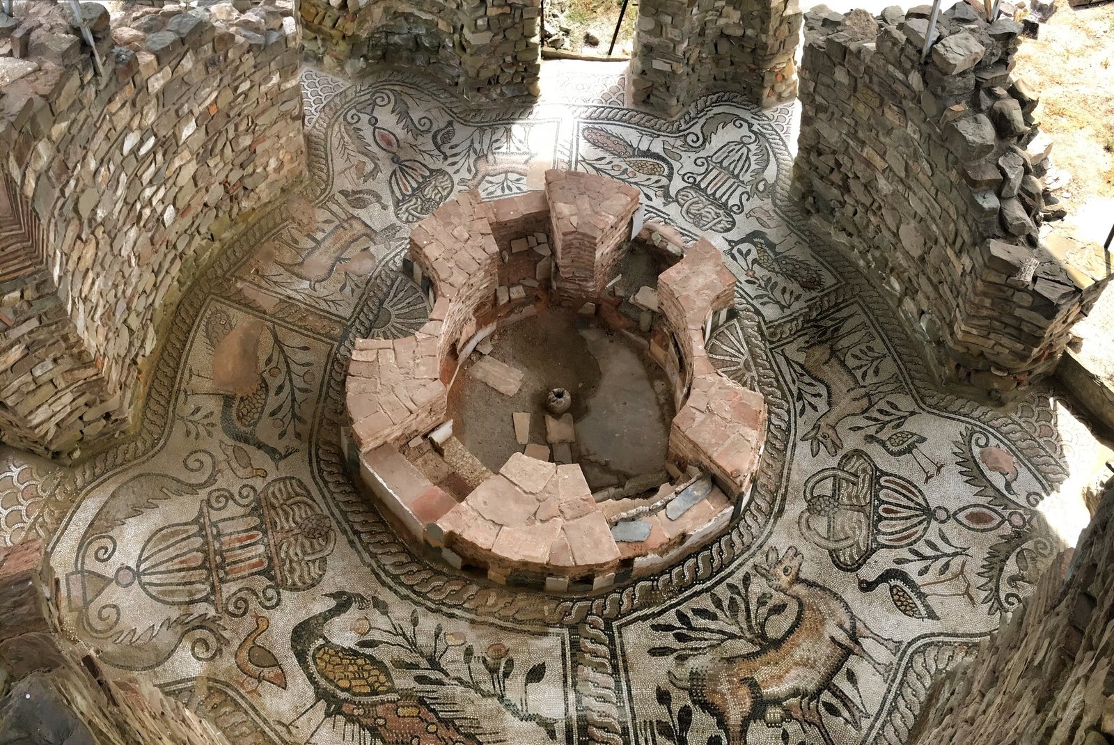 On the Wine Trail in Central Macedonia: Popova Kula, Demir Kapija & Stobi 23 Baptistry mosaics in Stobi, Macedonia © The Blonde Gypsy