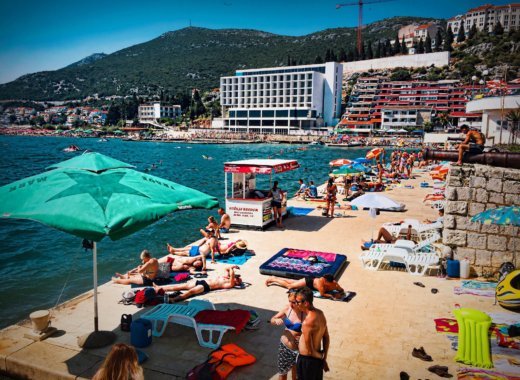 Neum Featured Full