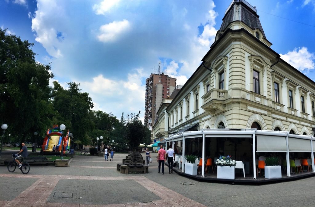 Strolling around one of the main squares in Pančevo