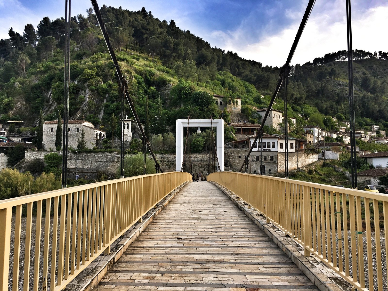 Heading across the bridge which connects Mangalem to Gorica