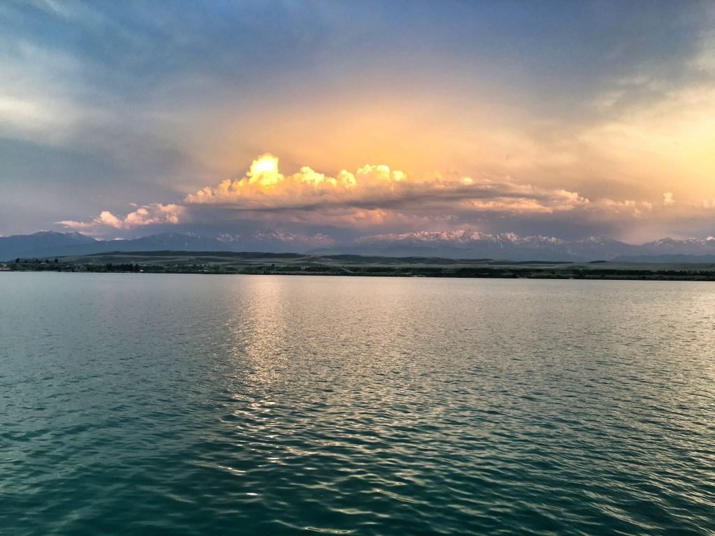 Issyk Kul warm hot lake in Kyrgyzstan © larissa olenicoff