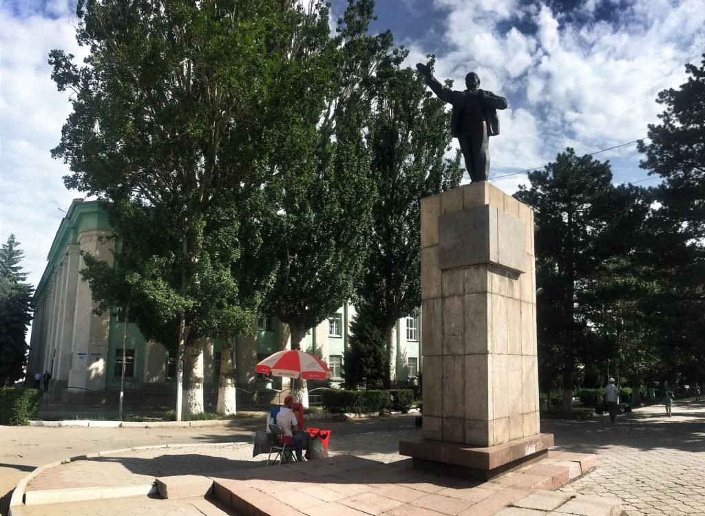 Lenin statue in Karakol Kyrgyzstan © larissa olenicoff